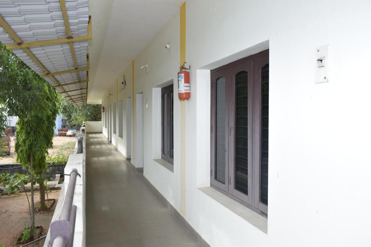 Rani Residency Ξενοδοχείο Ποντισερί Εξωτερικό φωτογραφία